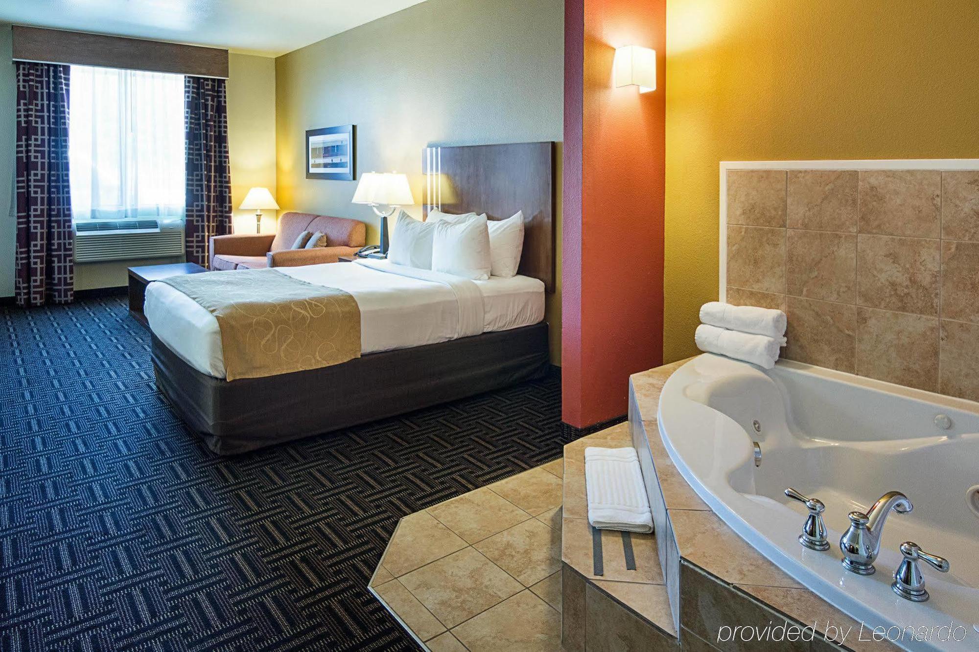 Comfort Suites Natchitoches Exterior foto